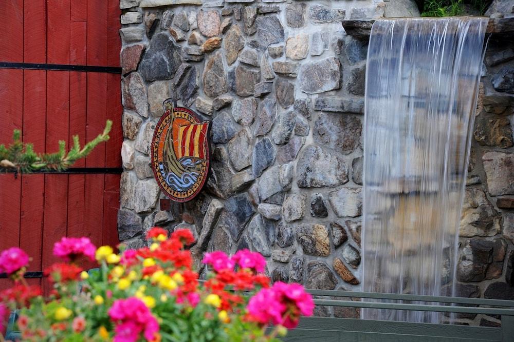 Hotel Vacances Tremblant Mont-Tremblant Eksteriør bilde