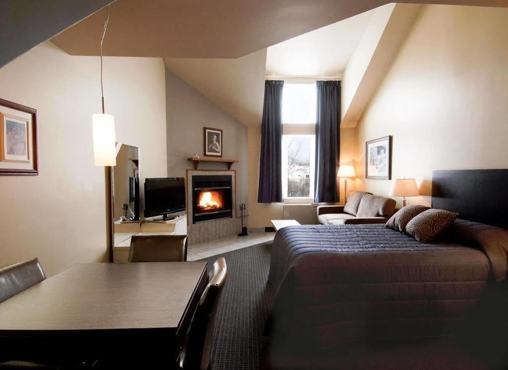 Hotel Vacances Tremblant Mont-Tremblant Eksteriør bilde