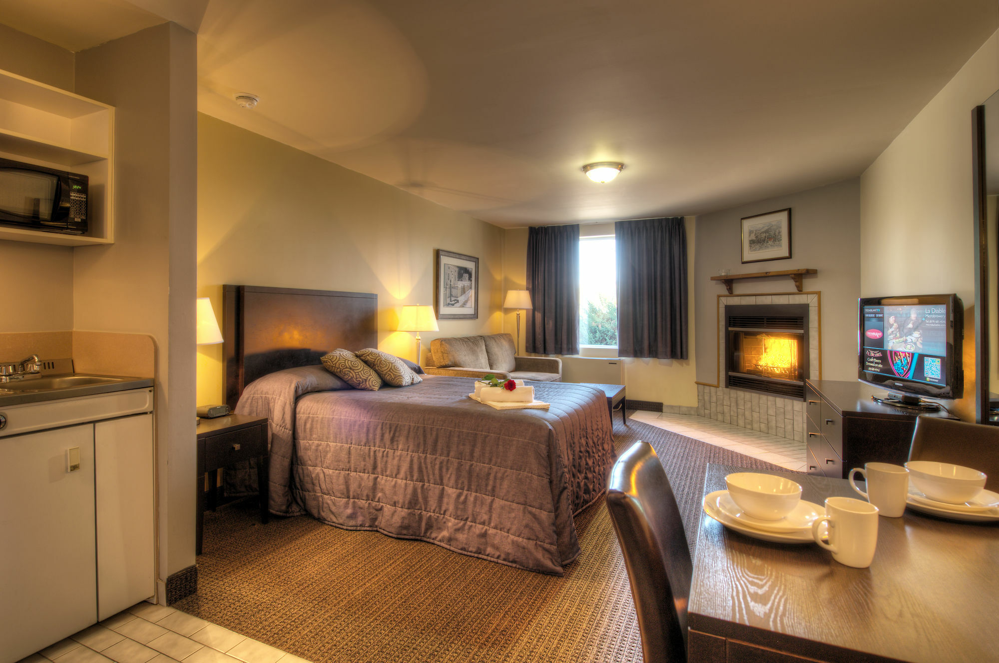 Hotel Vacances Tremblant Mont-Tremblant Eksteriør bilde